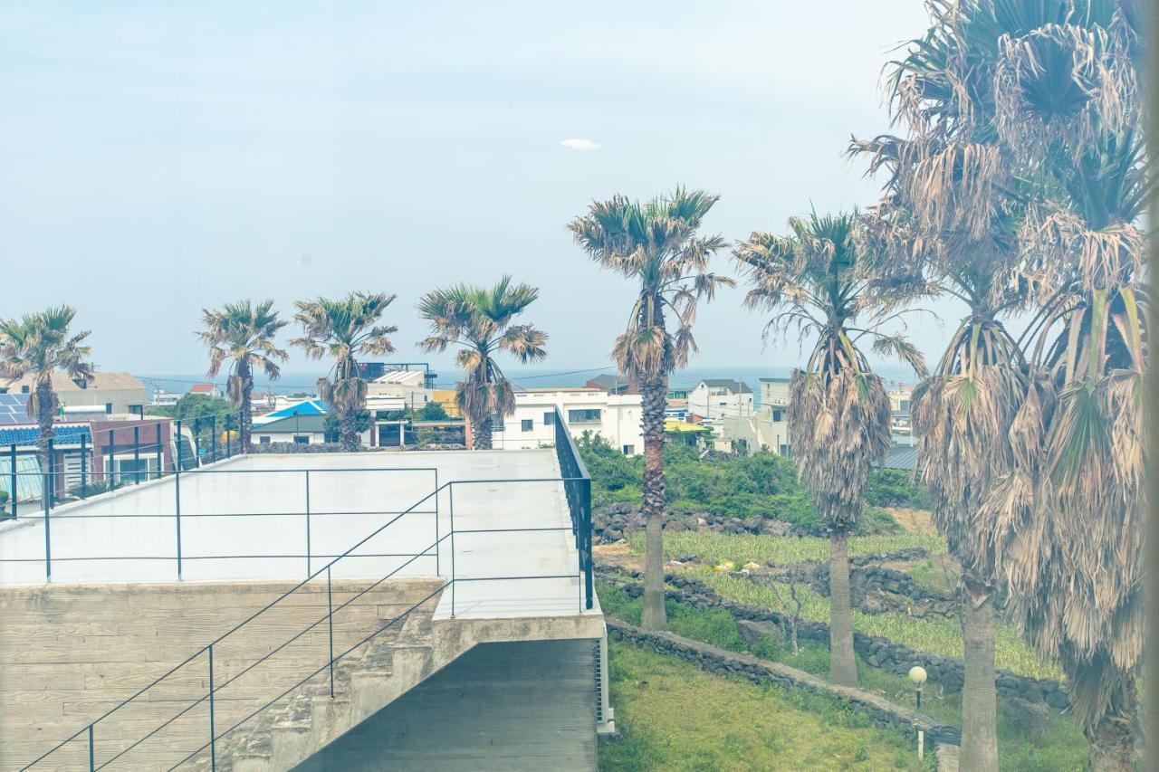 Lunamar Pension Jeju Esterno foto